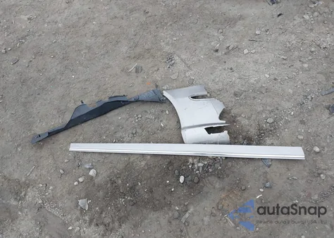 2005 Mercedes-Benz Clk 500 из США, поврежденный, VIN WDBTK75G35T047551